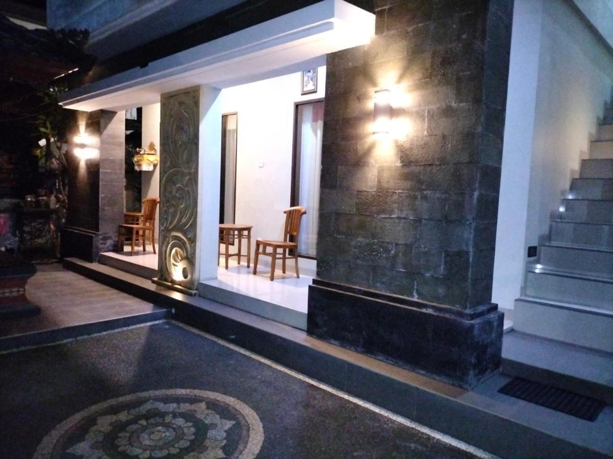 Kubu Indah Homestay Sanur Esterno foto